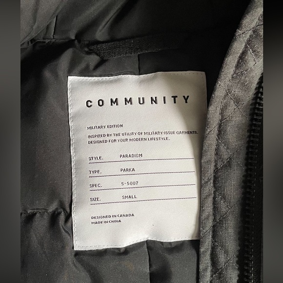 Aritzia Community Paradigm Parka - Picture 2 of 4